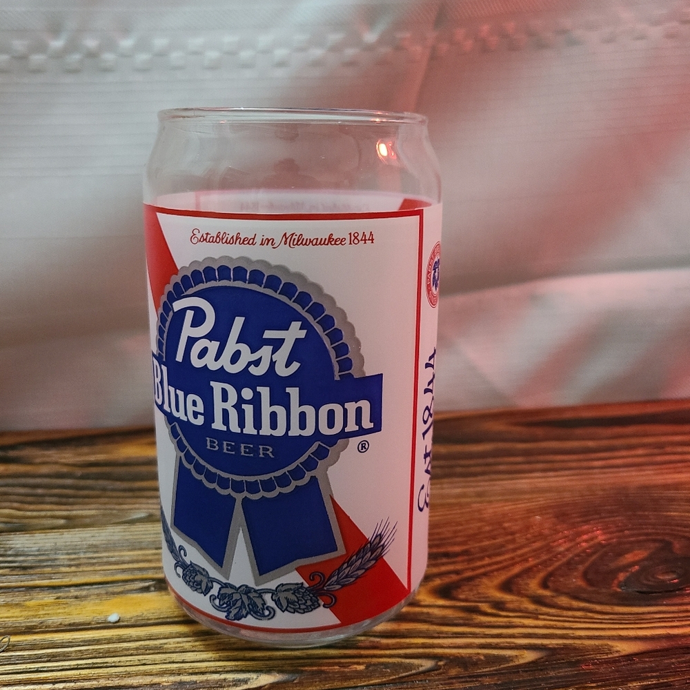 Pabst Blue Ribbon 14 oz Collectible Beer Glass